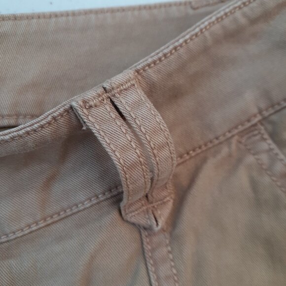 NWT Women's Size 2 Stretch Camel Chino Tan Pants - Amazon Essentials - Picture 5 of 11